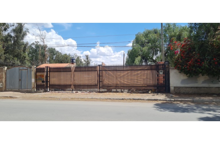 Terreno en venta / Cochabamba