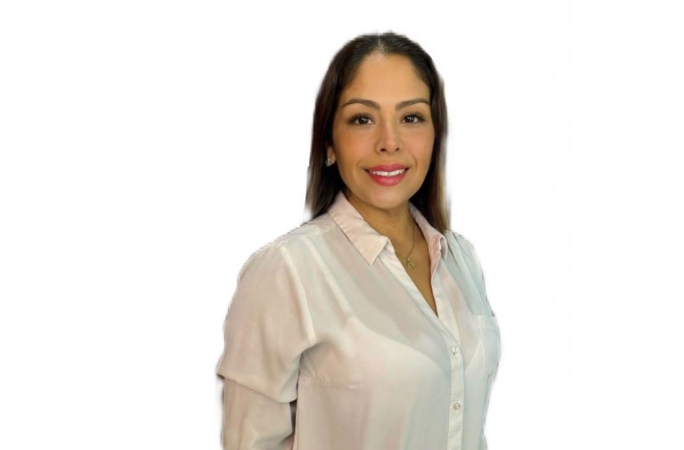 Oriana Vasquez Peralta Alena due